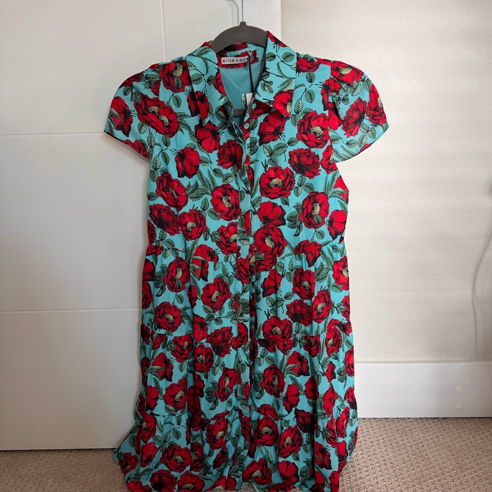 NWT Alice + Olivia Saks Exclusive Meeko floral dress